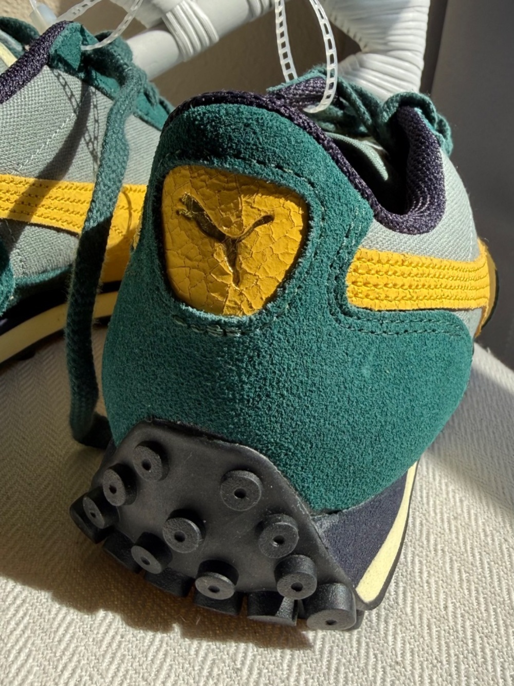 Puma Easy Rider Weathered Green Yellow Retro Sneakers Men's 8 Women 9.5 400397-0 - Picture 8 of 15